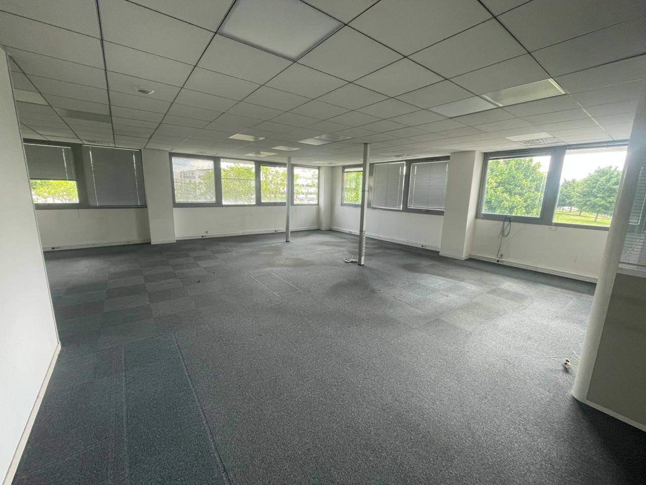 Bureau Blagnac 420m² Location bureau Blagnac Haute-Garonne OLBUR2426612 6